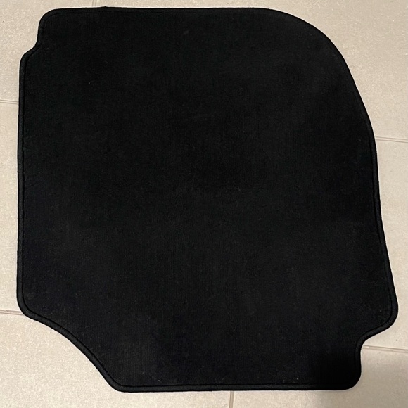 2015 Honda Fit cloth floor mats - Picture 4 of 6